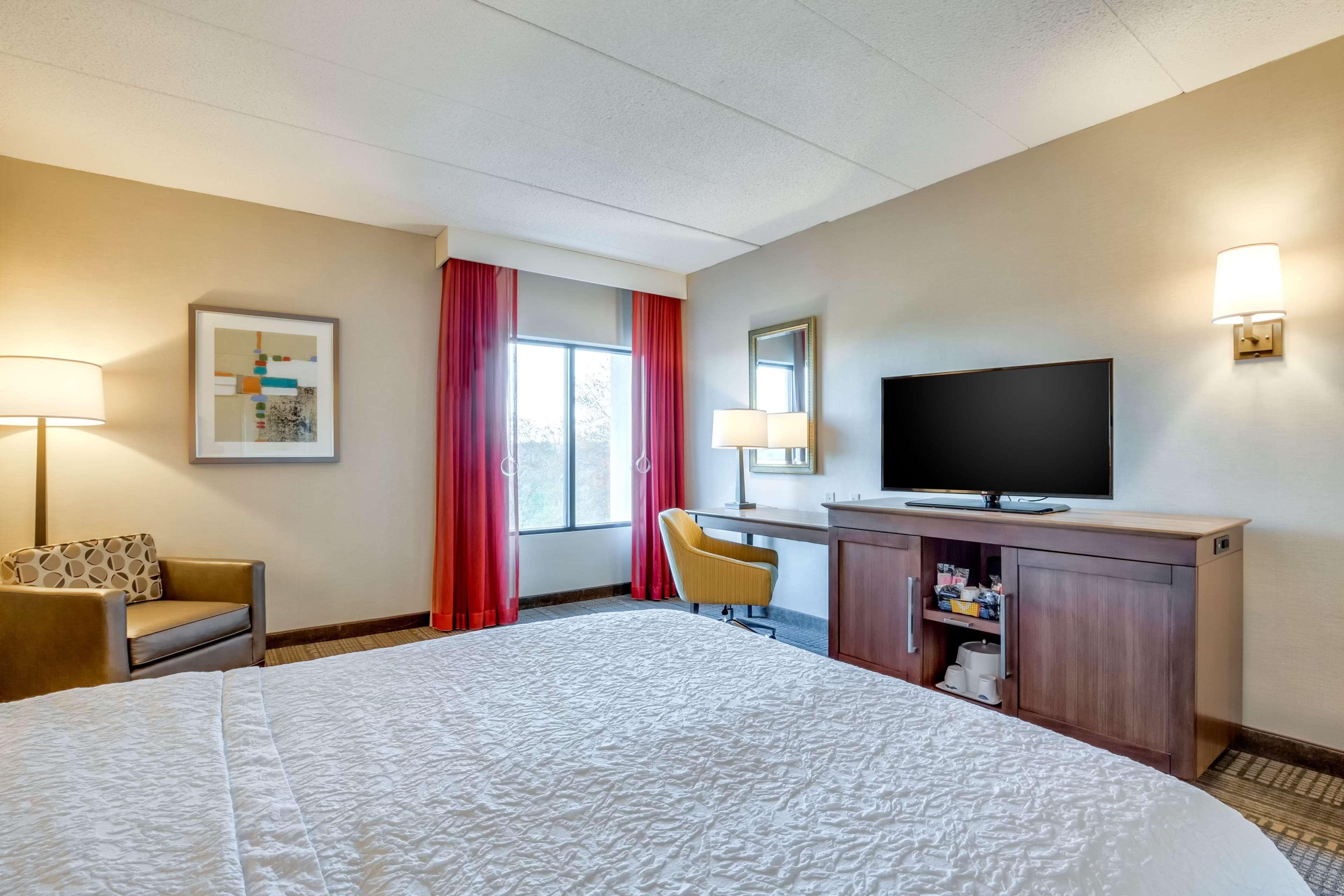 Hampton Inn Boston-Norwood Bagian luar foto