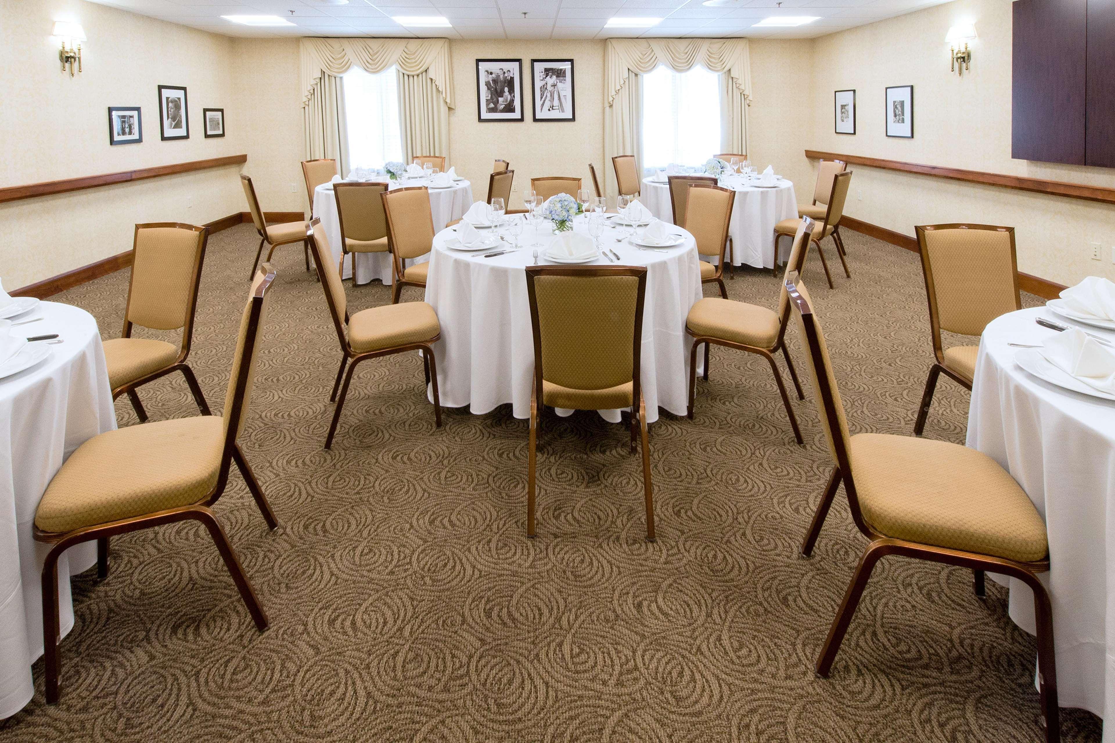 Hampton Inn Boston-Norwood Bagian luar foto