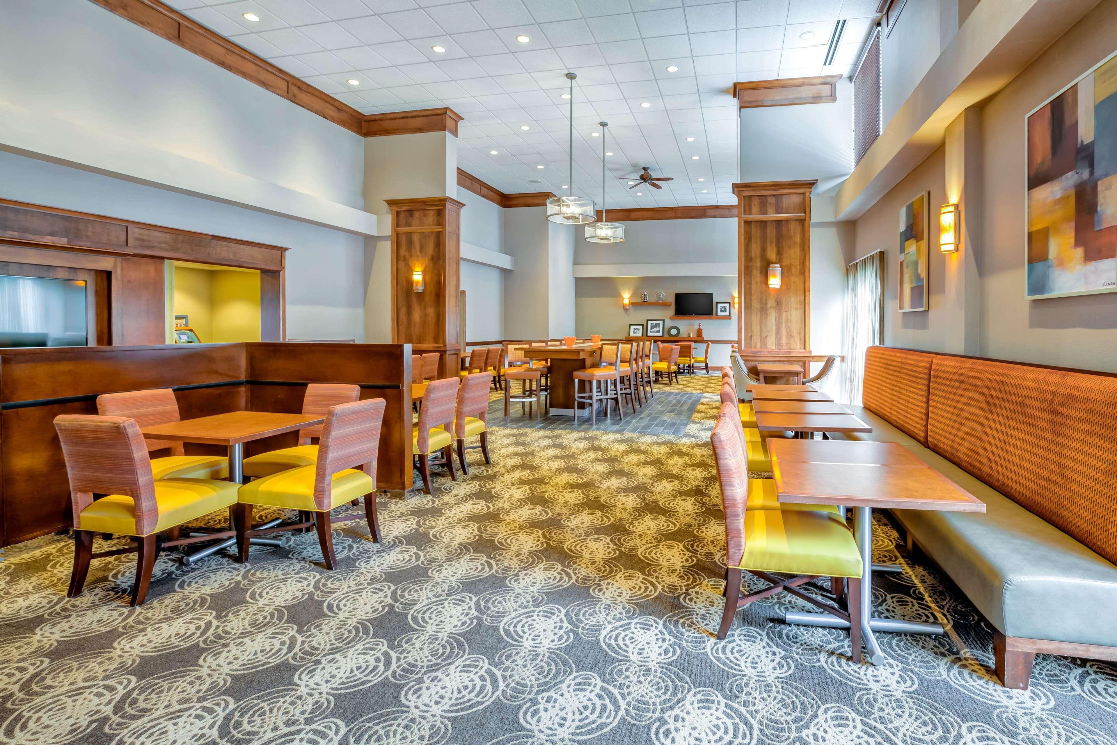 Hampton Inn Boston-Norwood Bagian luar foto