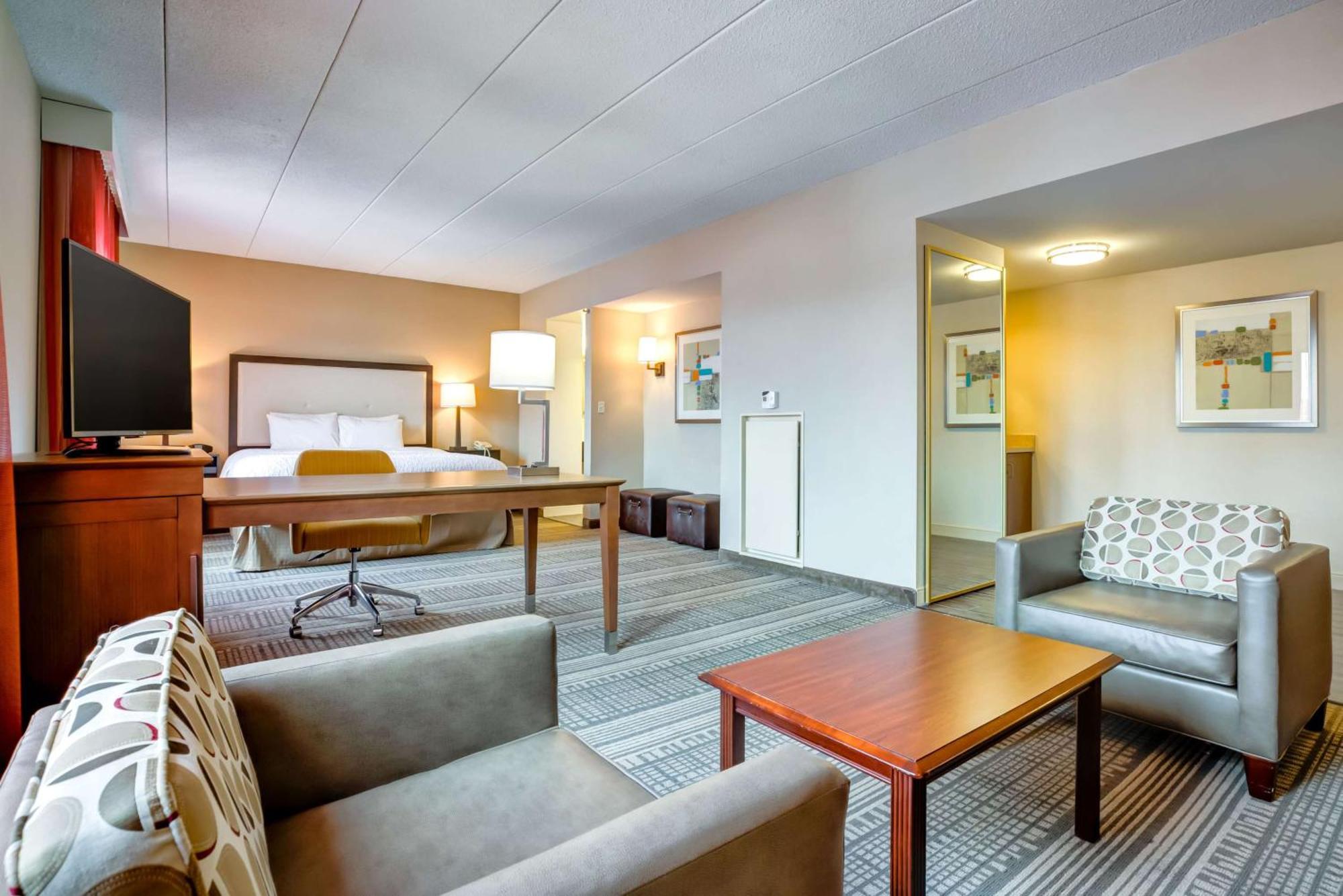 Hampton Inn Boston-Norwood Bagian luar foto