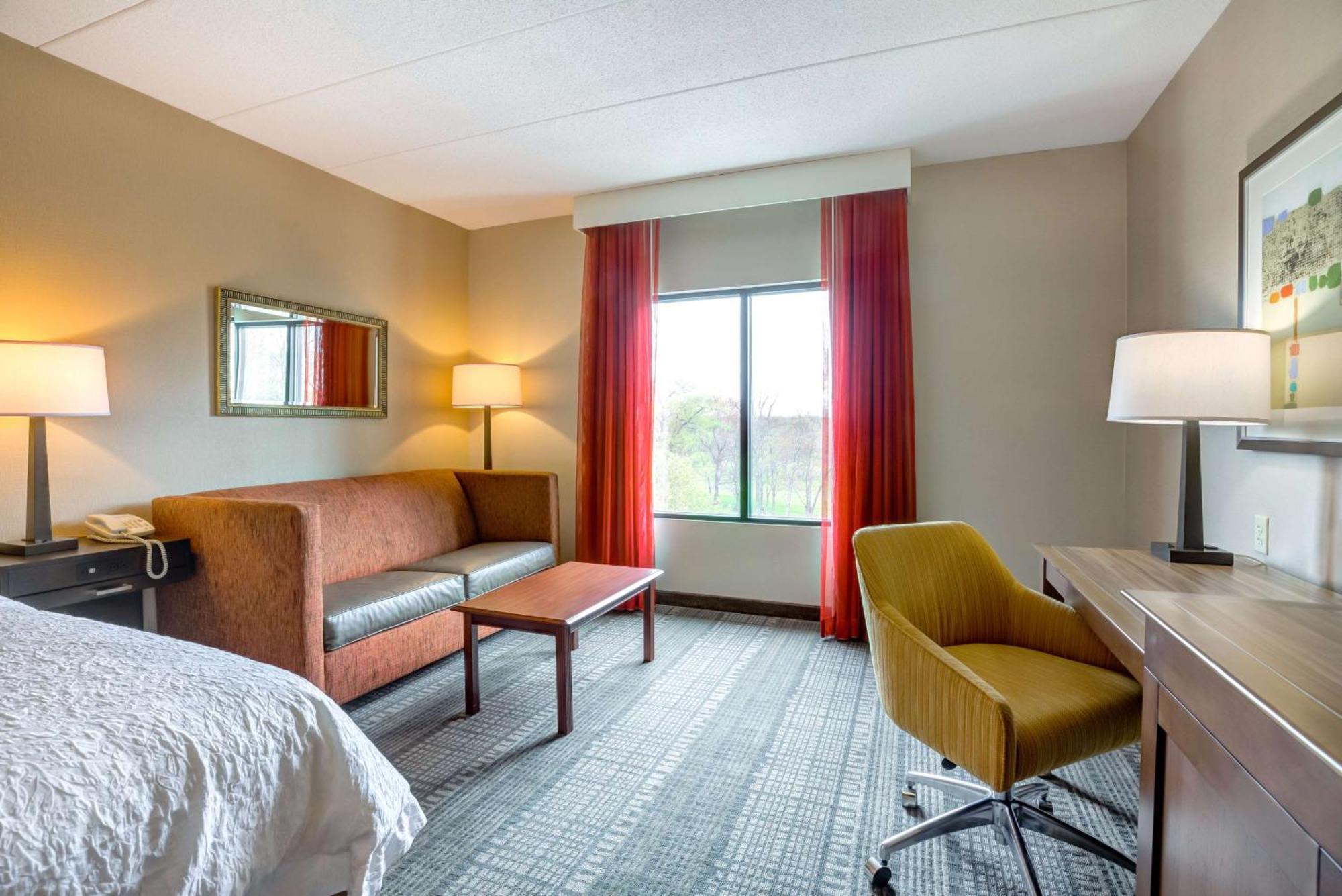 Hampton Inn Boston-Norwood Bagian luar foto