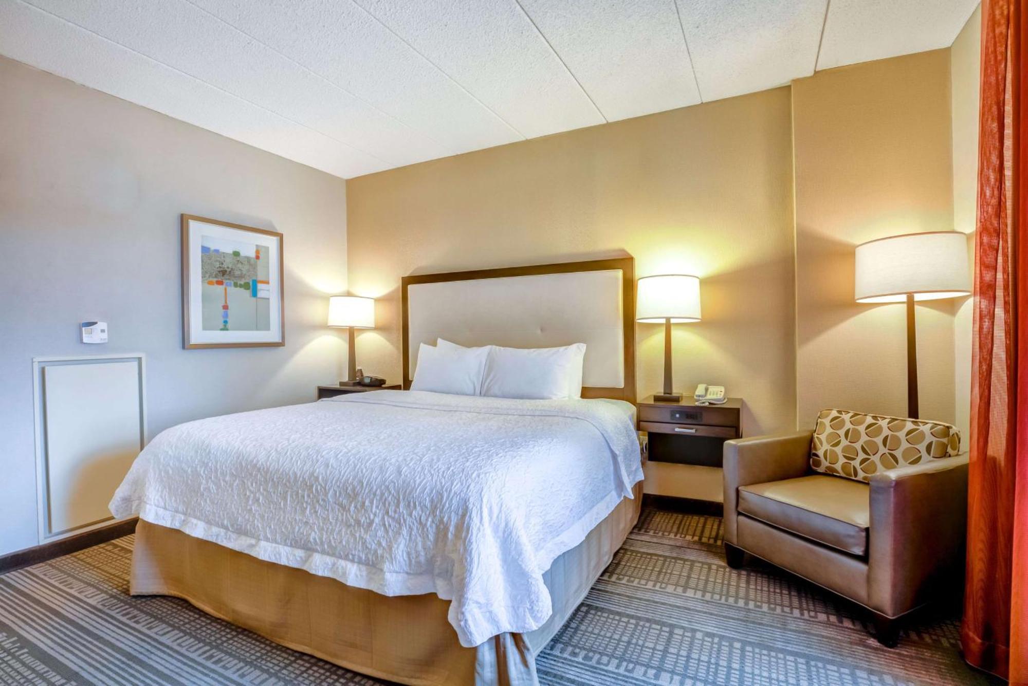 Hampton Inn Boston-Norwood Bagian luar foto
