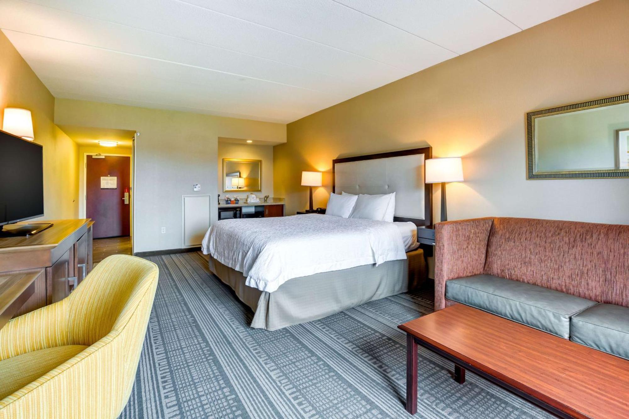 Hampton Inn Boston-Norwood Bagian luar foto