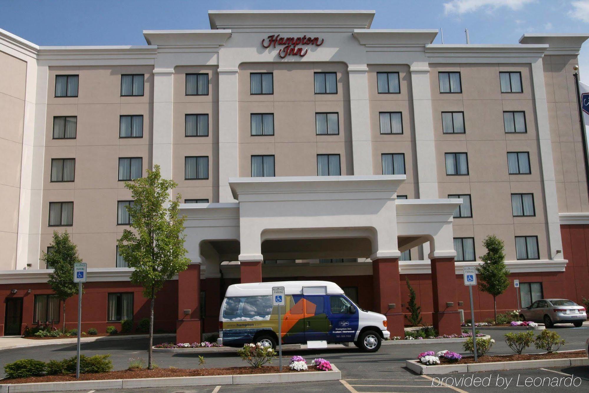 Hampton Inn Boston-Norwood Bagian luar foto
